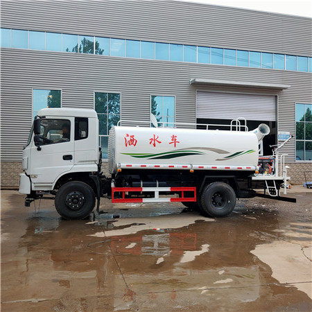 宿迁道路洒水车现车可选