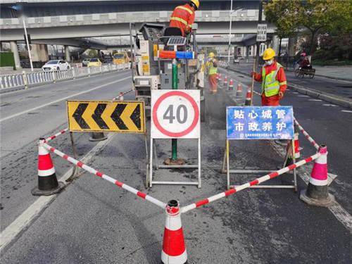 830段路 23660米护栏,江干开启春节大扫除模式