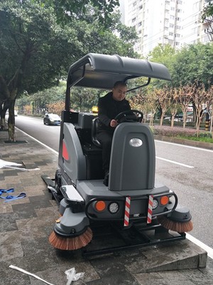 电动扫地机重庆哪里有卖喜德