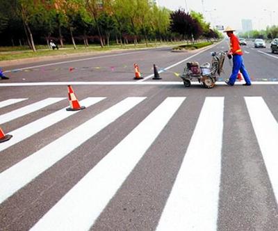 你知道道路标线应该怎样施工吗?
