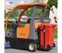 上海扫地车产品库解析 道路清洁的高效解决方案