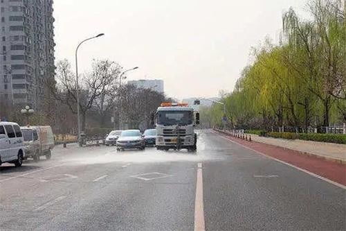 西城区打造扬尘精细化管控示范区 推动高质量发展与垃圾清运治理