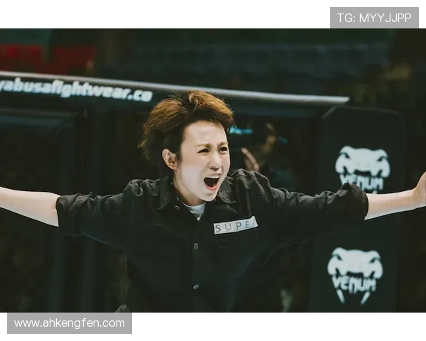 40亿票房黑马!他用30000字剧本,揭开15年前的惊天阴谋! 40亿票房黑马!他用30000字剧本,揭开15年前的惊天阴谋!